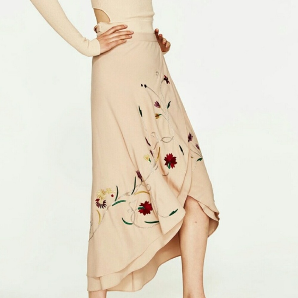 Zara Floral Embroidered Wrap Skirt - Picture 6 of 8